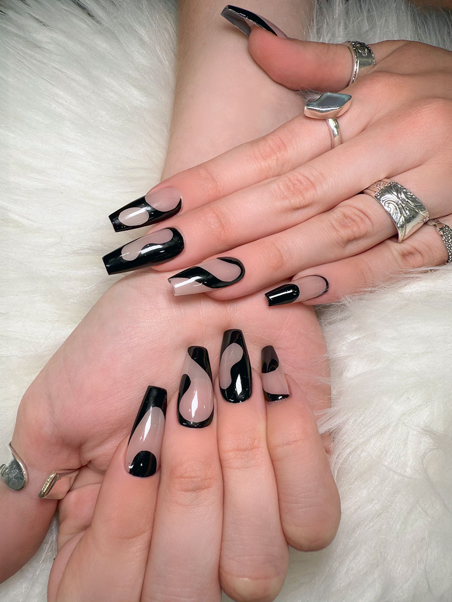 NOIRE THE NAIL BAR